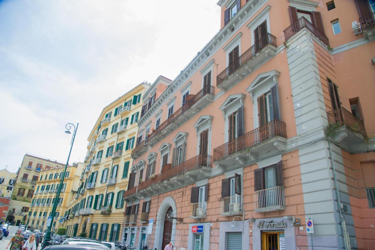 דירות נאפולי Palazzo Del Golfo מראה חיצוני תמונה