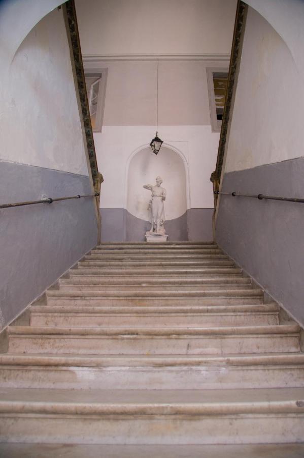דירות נאפולי Palazzo Del Golfo מראה חיצוני תמונה